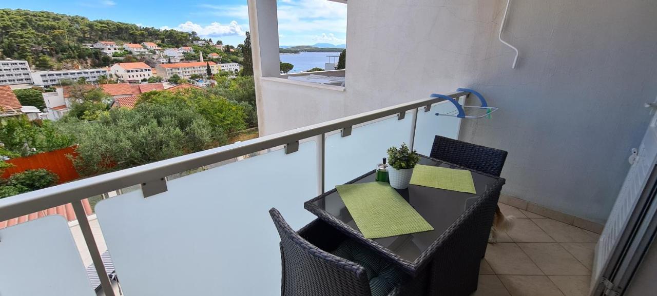 Apartments Antonia Hvar Town Eksteriør bilde