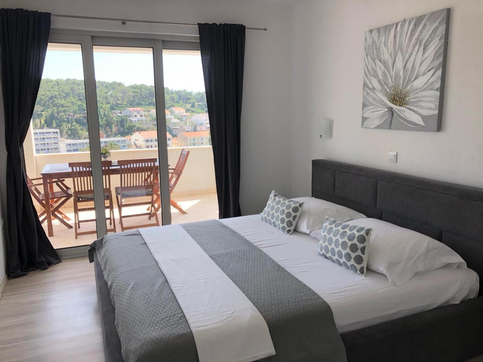 Apartments Antonia Hvar Town Eksteriør bilde